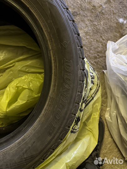 Dunlop Winter Maxx SJ8 235/55 R17 99R