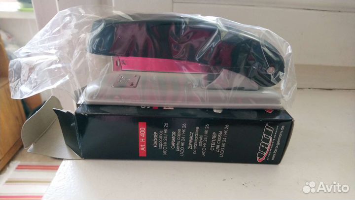 Новый степлер канцелярский Германия