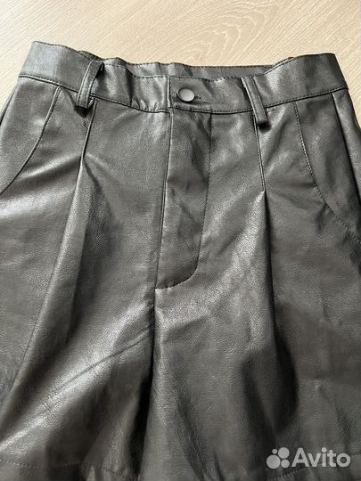 Шорты женские, размер М, новые