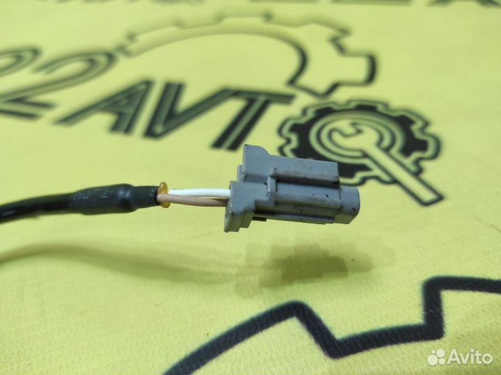 Датчик ABS задний левый Subaru Legacy(Outback )