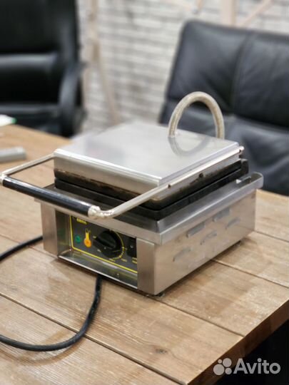 Вафельница Roller Grill GES 20