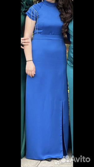 Вечернее платье