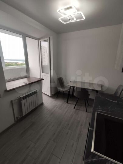 2-к. квартира, 60 м², 9/18 эт.