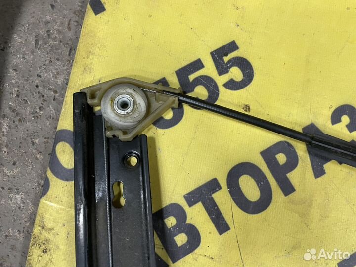 Стеклоподъемник передний правый Audi A6