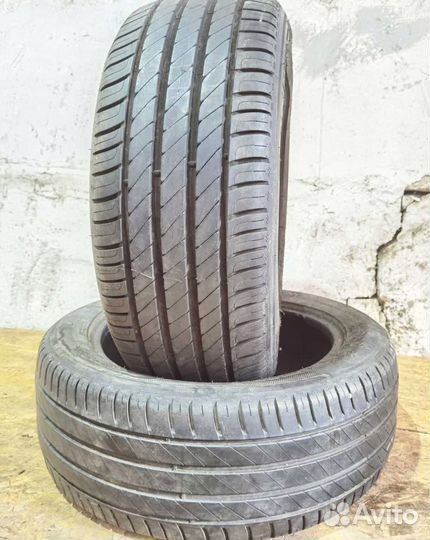 Kleber Dynaxer HP4 215/55 R17 98V