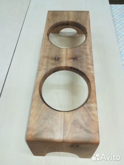 Подставка (стойка) с мисками для кошек и собак