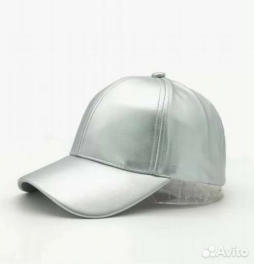 Кепки кожанные