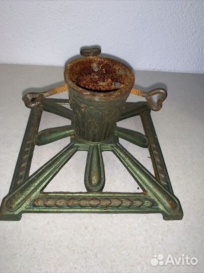 Чугунные подставки под елку.Германия