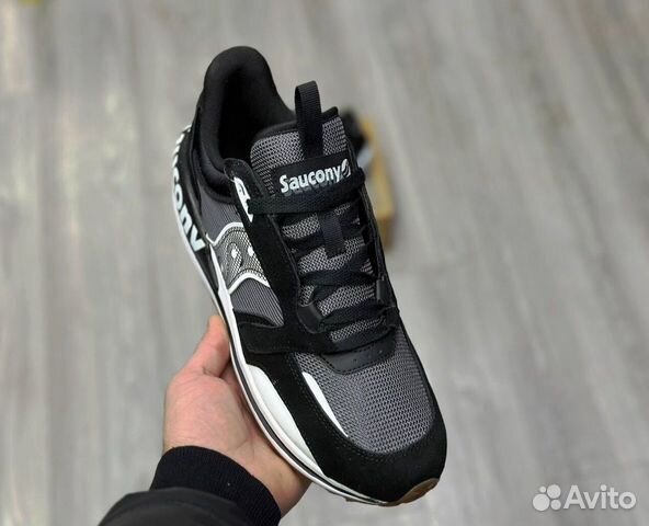 Кроссовки saucony