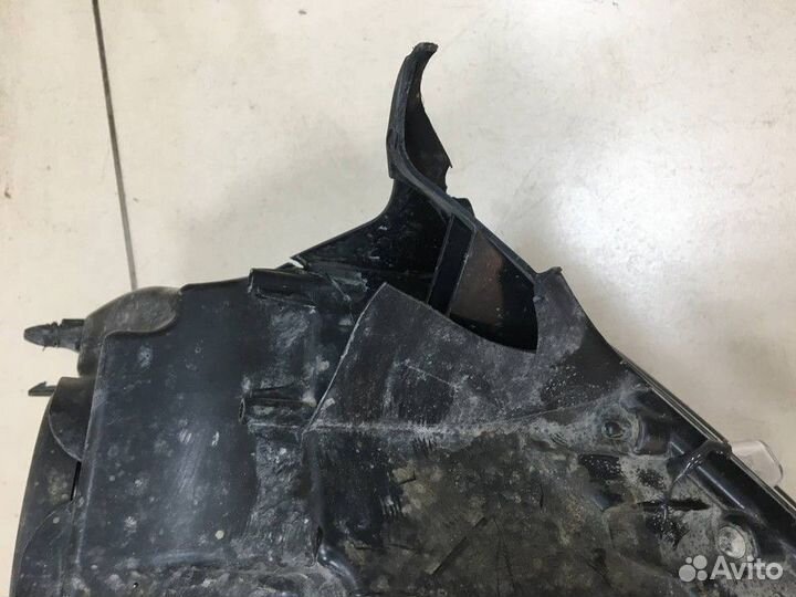 Фара передняя правая Renault Logan