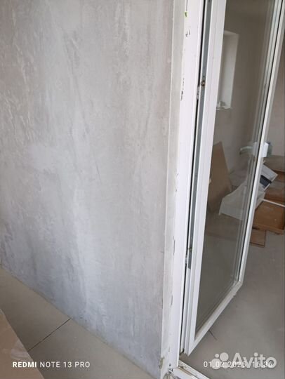 Балконная дверь с окном