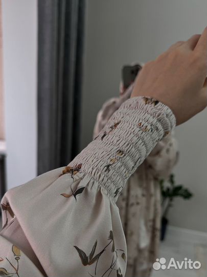 Намазное платье с шарфом