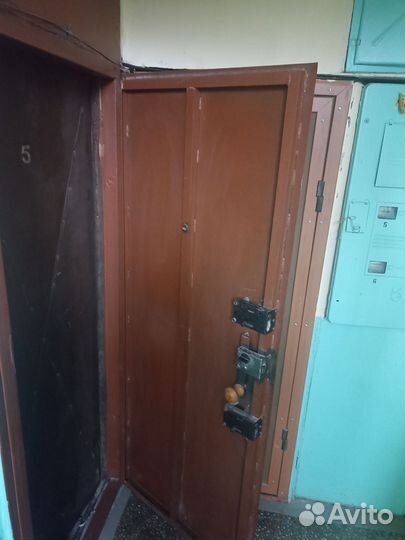 Дверь входная металлическая