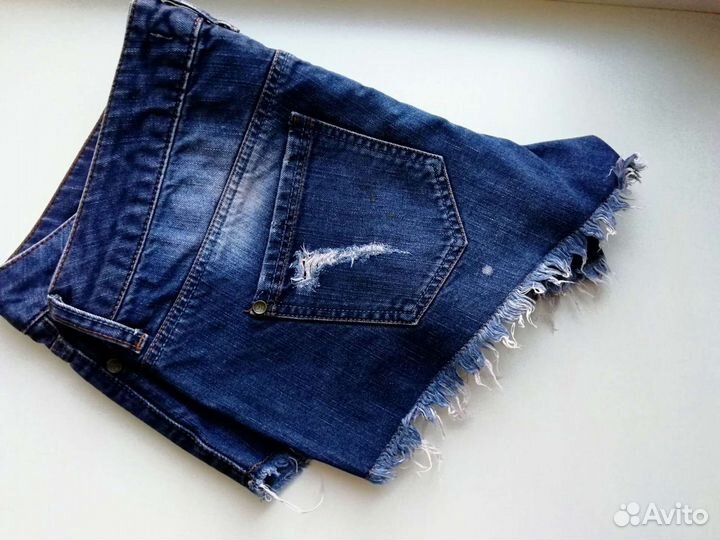 Джинсовые шорты новые (хлопок) AJS