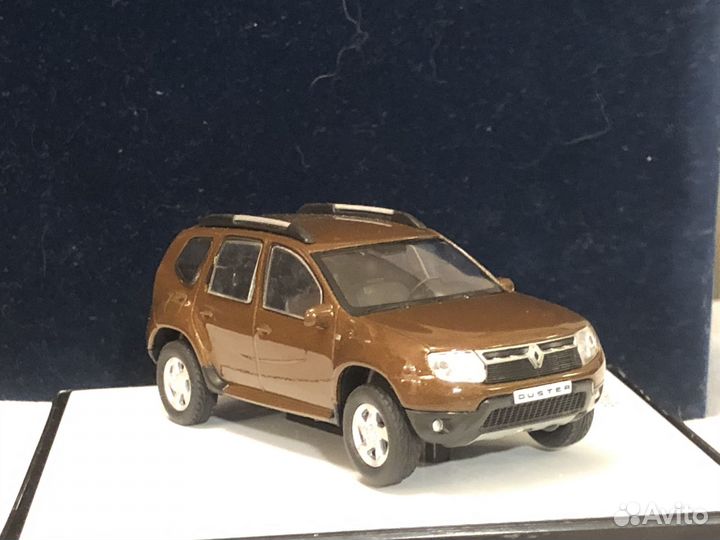 Renault Duster в масштабе 1/43