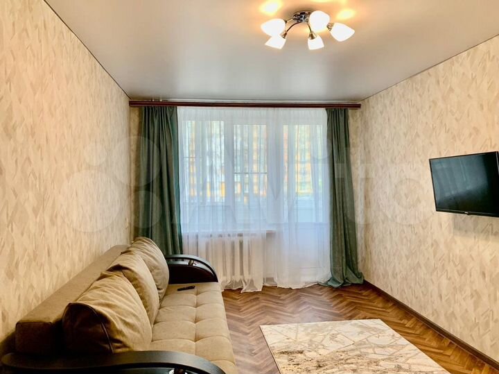 2-к. квартира, 42 м², 2/5 эт.