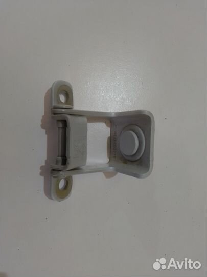 Петля двери/крышки багажника (Renault Captur)