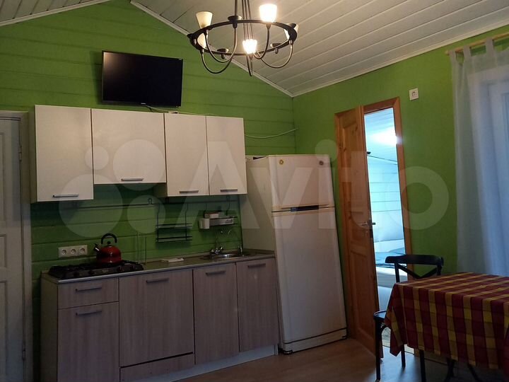 Дом 35 м² на участке 2 сот.