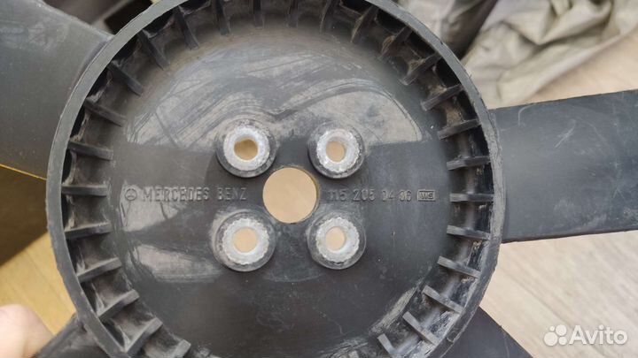 Крыльчатка охлаждения двигателя mercedes w123 m115