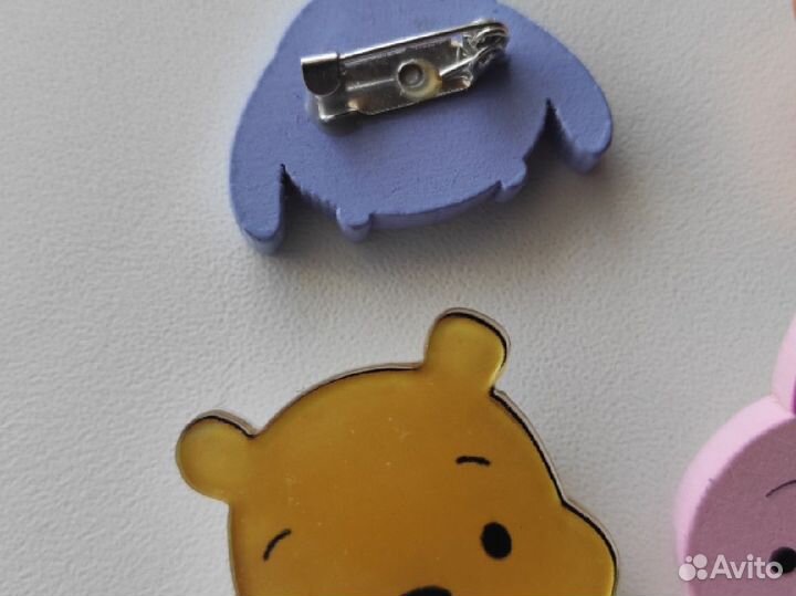 Деревянные значки