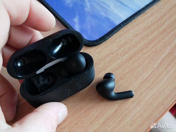 Беспроводные наушники