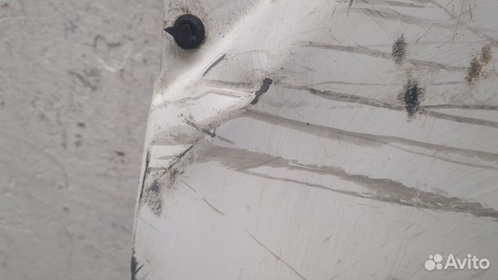 Крыло правое переднее Opel Vivaro