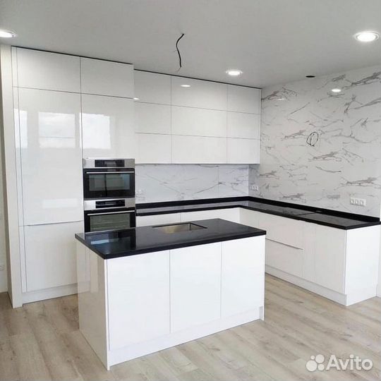 Кухонный гарнитур на заказ. Долговечные материалы