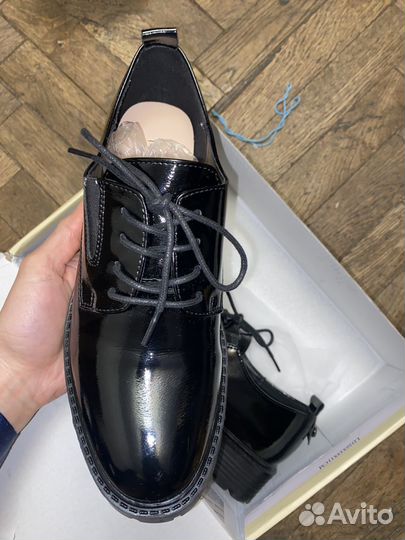 Ботинки женские 38