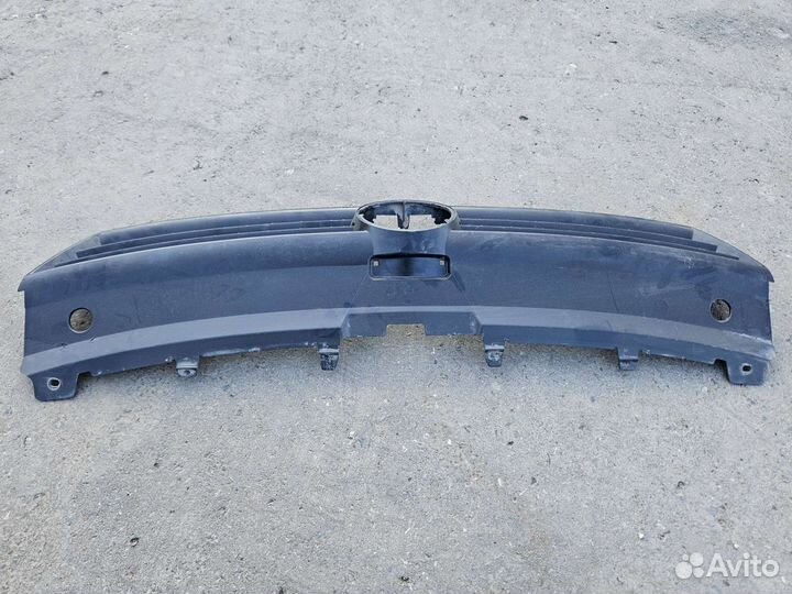 Решетка радиатора Volkswagen Polo 2015-2020