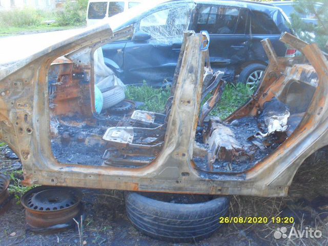 Порог со стойкой левый Ford Focus 3 (CB8) 2011)