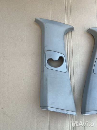 Обшивка центральной стойки Bmw X5 E70