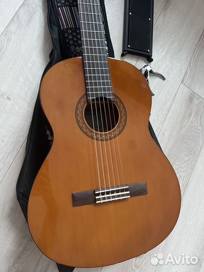 Гитара yamaha c40