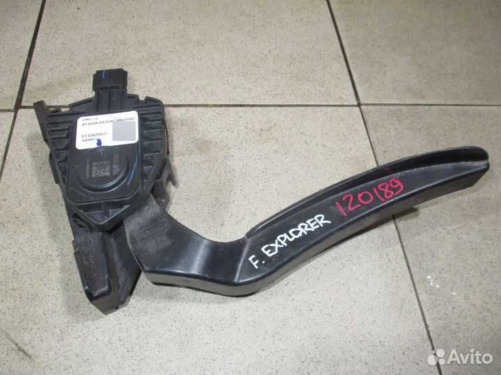 Педаль газа Ford Explorer V (U502) 2011-2019