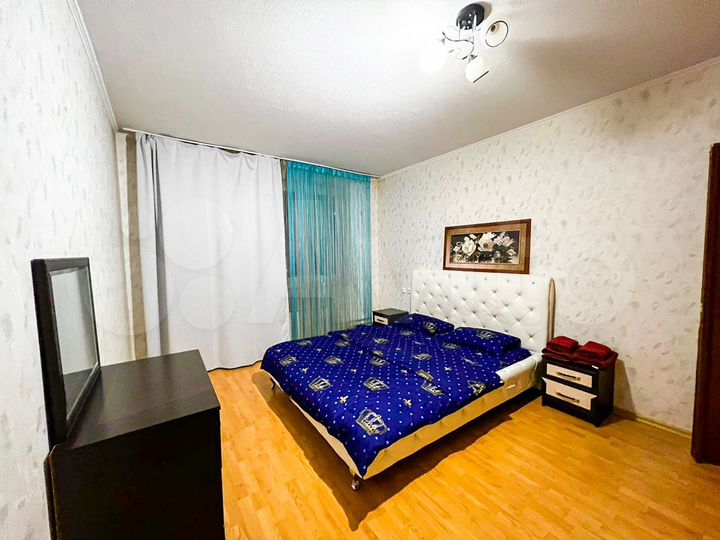 2-к. квартира, 65 м², 18/25 эт.