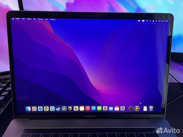 Apple MacBook Pro 2017 ssd 500 16gb