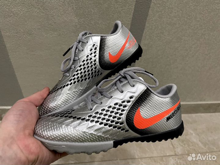 Шиповки для футбола nike