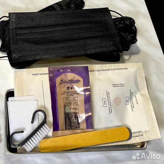 Модель на педикюр