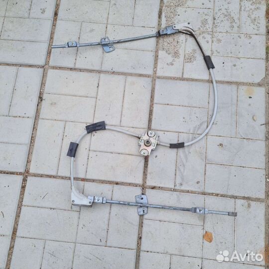 Стеклоподъемник Skoda Felicia передний правый