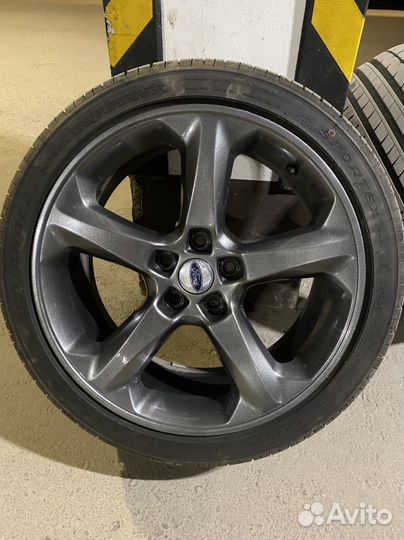 Колеса в сборе R18 летние 5 108