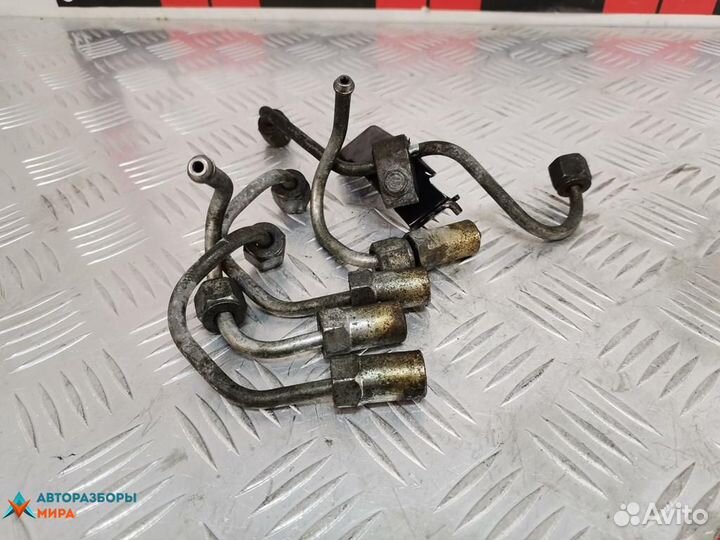 Трубка топливная Opel Zafira Family рест. 2009