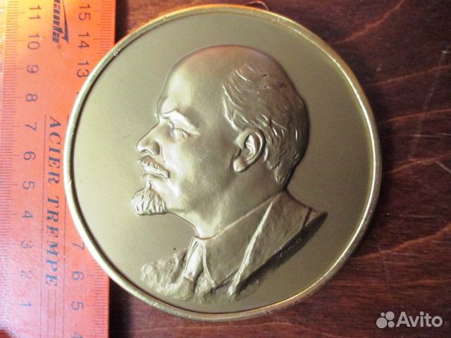 В.И.Ленин Бюсты Плакетки