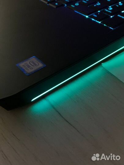 Ноутбук Dell Alienware r5 17