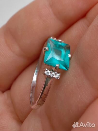 Серебряное кольцо
