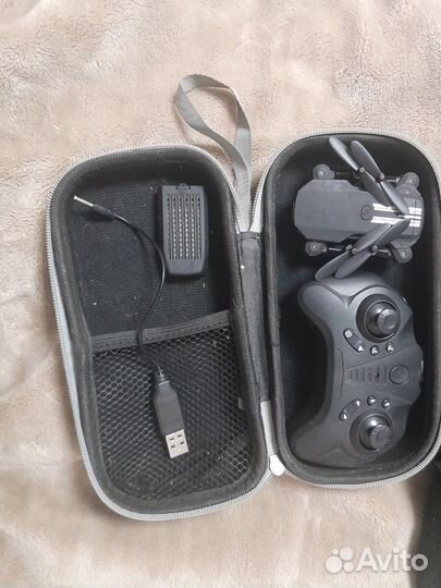 Дрон - квадрокоптер