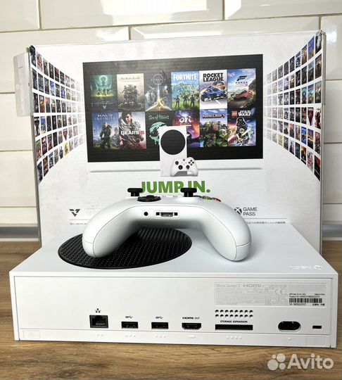 Microsoft Xbox series S +327 игр