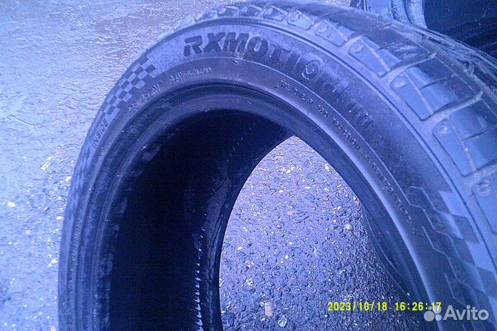 RoadX RXMotion 4S 225/45 R17
