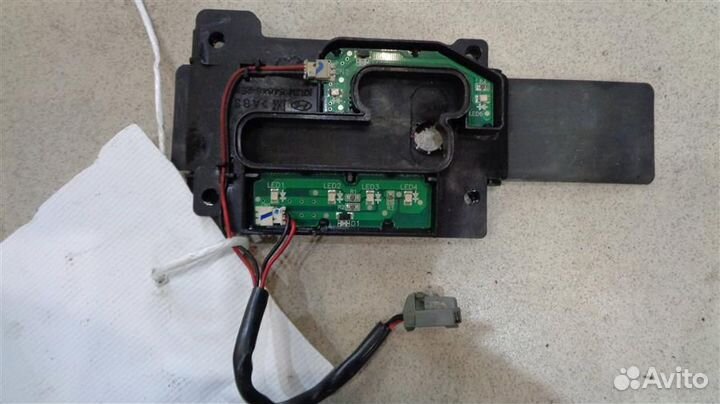 Индикатор Hyundai Tucson 2004-2010