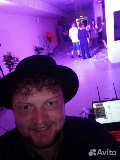 Ведущий мероприятий