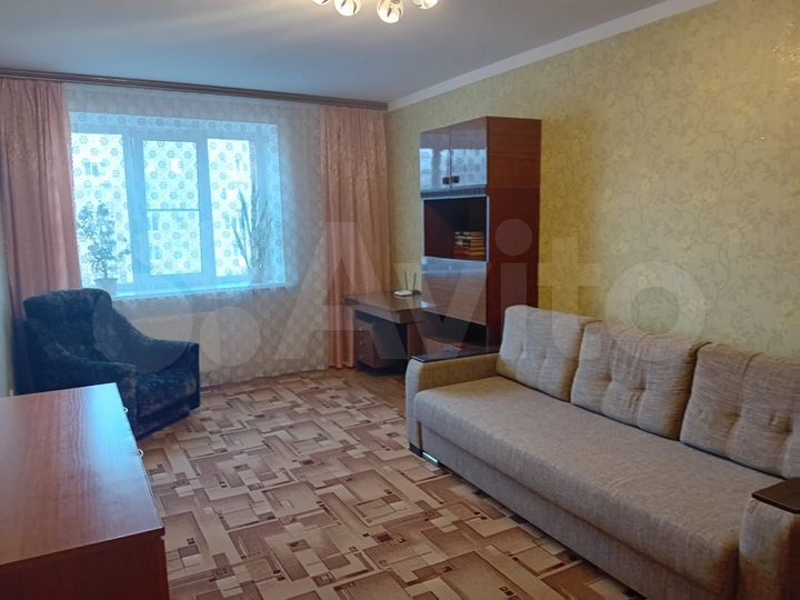 1-к. квартира, 54 м², 6/10 эт.