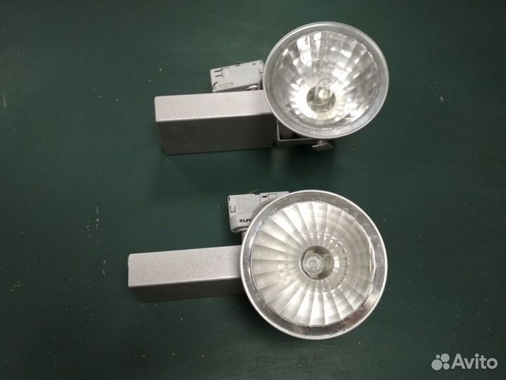 Светильники на шине